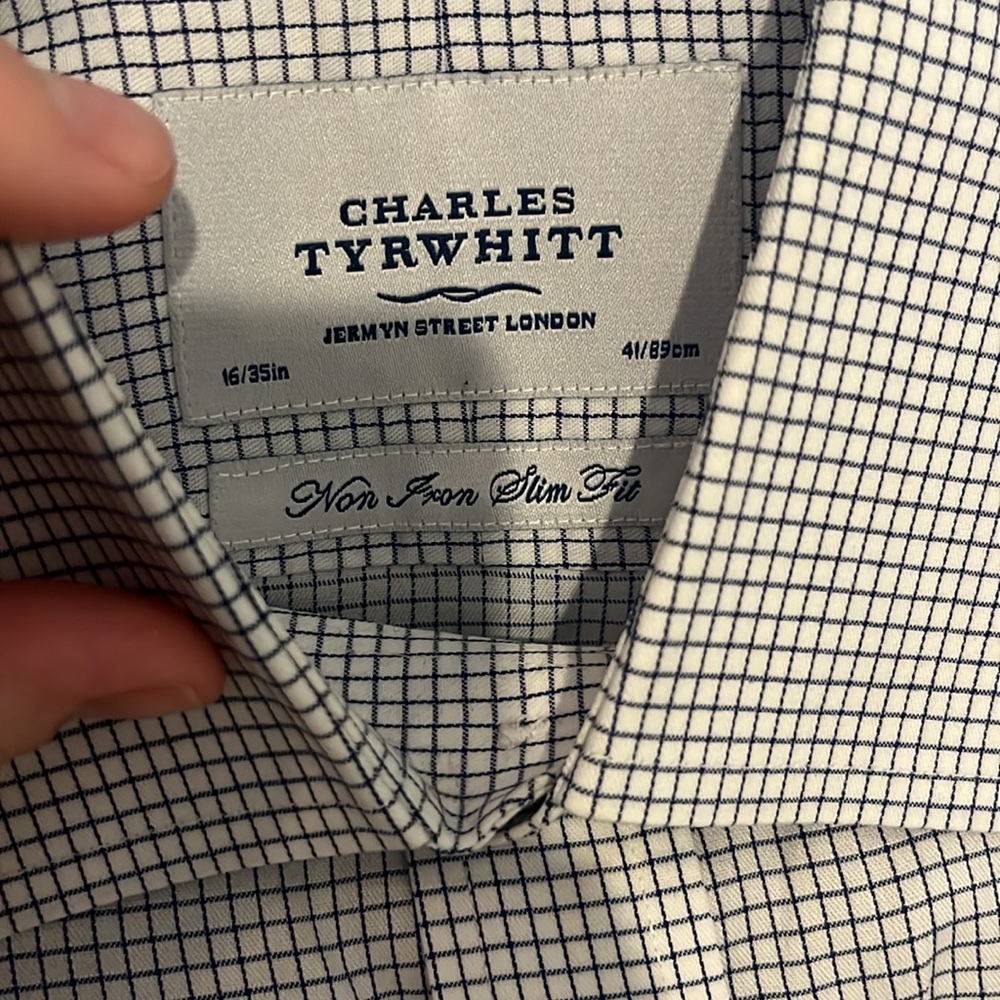 Dress shirt - Picture 2 of 2